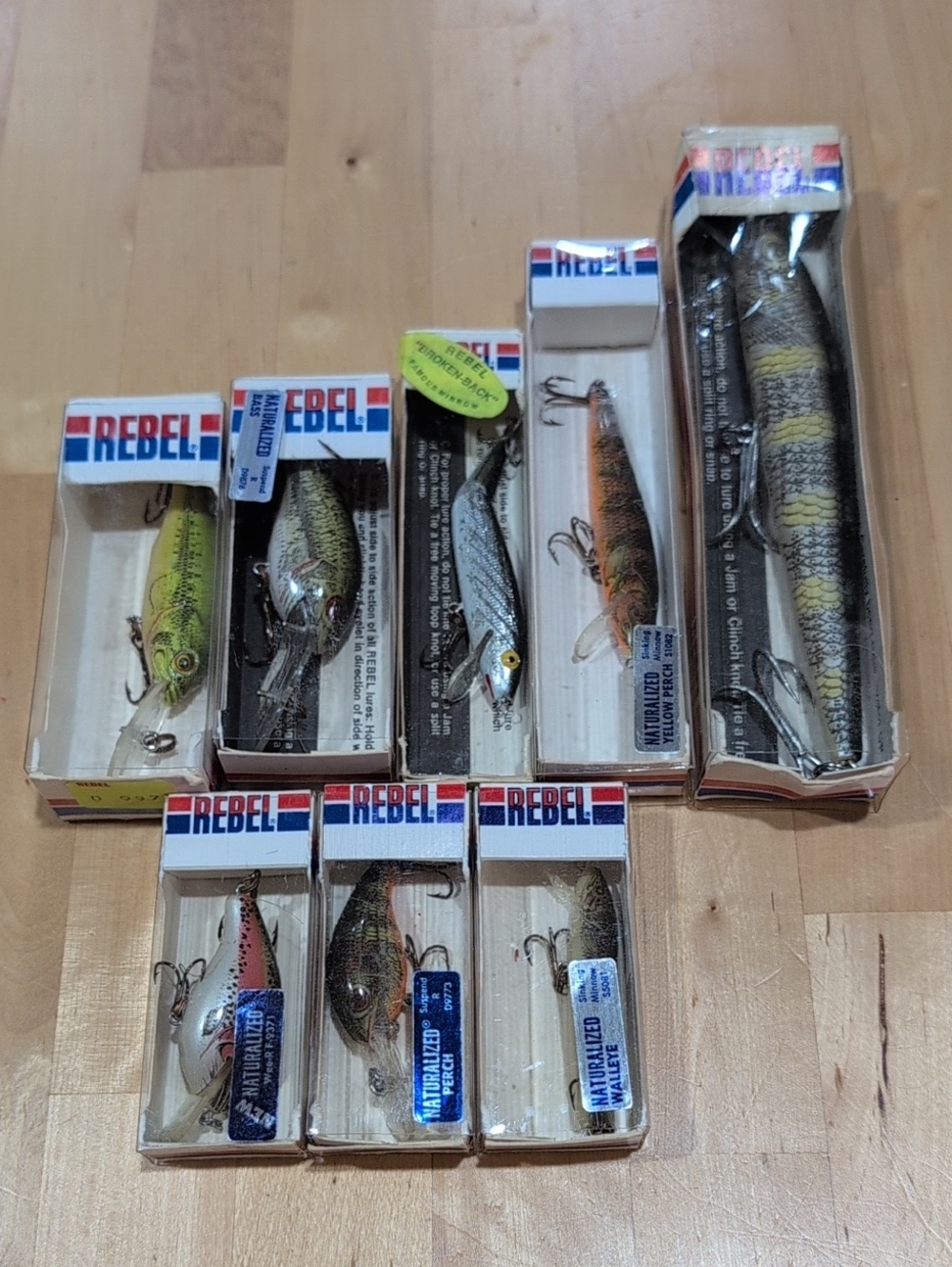Vintage Rebel Fishing Lures Lot Of 8